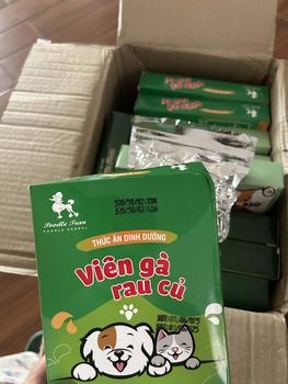 Product Review of Combo Tròn 1 Chục Poodle Trần (Gan Bò Sấy Khô + Viên Gà Rau Củ + Hạt Poodle Trần Vị Gà ) from A**m 2