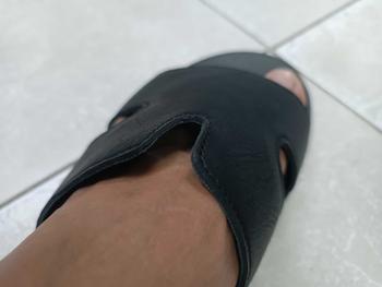 Product Review of Dép Quai Ngang Chữ K NEMAN, Khâu Quai Xuyên Đế, Quai Da Microfiber Không Nổ MS21 Cao Su Đế Bằng DéP from H** H** 1