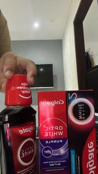 Product Review of Colgate Optic White Whitening Toothpaste Purple, Color-Corrects Yellow Tones* 100g + Colgate Optic White O2 Whitening Toothpaste Aromatic Menthol, Whitens in 3 Days* 85g + Colgate Optic White Mouthwash Charcoal Freshmint 250ml from J**e E**a 1