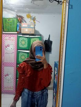 Product Review of BELLA SQUARE POLYCOTTON Jilbab Nyaman from ** 3