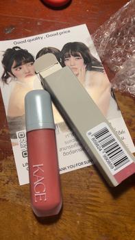Product Review of Syrup Glossy Lip 9g ลิปไก่ทอดแบบแท่ง ลิปกลอสไซรัป from n**_ 1