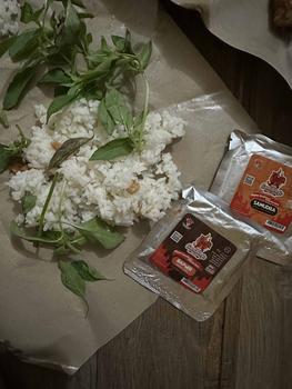 Product Review of SamBhojo Sambal Viral Paket FULL TOPPING 15pc, Sambal Baby Cumi, Paru, Udang, Roa, Ati from M**E 1