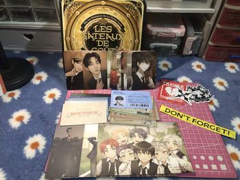 Product Review of ENHYPEN DARK MOON MEMORABILIA MOON VER. (OFFICIAL) from J**. ** ** 0