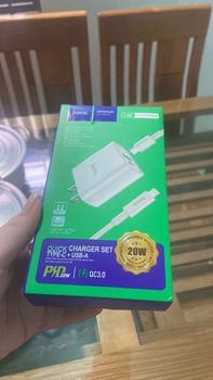 Product Review of [Bảo hành 12 tháng] Sạc nhanh PD20W cho iP, bộ sạc C80 đến từ thương hiệu Hoco, Củ sạc nhanh 2 cổng Type C PD20W và USB QC3.0 18W [ Bảo Hành 12 tháng 1 đổi 1 ] - SHIN STORE from H**️ 1