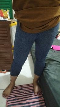 Product Review of Legging 7/8 ripped jeans/Legging fhashio/legging wanita Celana Nyaman from A**̳ 0