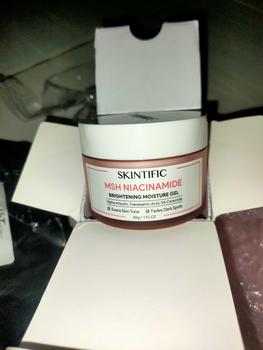 Product Review of SKINTIFIC MSH Moisturizer Niacinamide Brightening Moisturizer Glowing Moisture Gel 30g from D**🌸 2