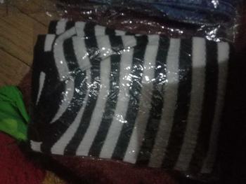 Product Review of Atasan 0blong Salur Wanita Kaos O-neck Knit Rajut Style Korea Baju Fit from u**2 0