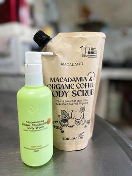 Product Review of COMBO 2 TẨY TẾ BÀO CHẾT BODY CÀ PHÊ ORGANIC - MẮC CA MACALAND 235G/500G DƯỠNG ẨM, CHĂM DA SÁNG MỊN Nữ Dưỡng Body Skincare from B**h T**🐃 0