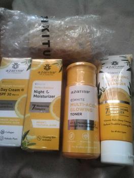 Product Review of Azarine Complete Face Series Treatment Paket Lengkap Skincare Face Wash Toner Day Cream Night Cream Moisturizer Cleansing Creamy Facial Oily from c**6 1