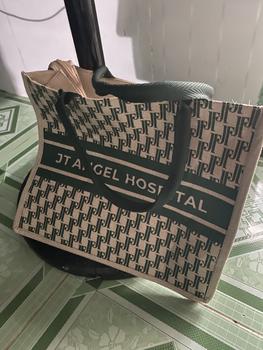 Product Review of JT10 - [Size nhỏ] Túi cói thời trang JT Angel - Nhẹ nhàng, xinh xắn, thời trang, túi rộng thoải mái from L** ** P**c H** 6** B** ❤**🇳 2
