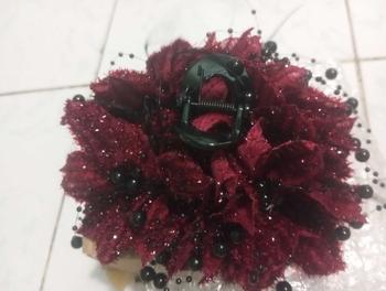 Product Review of kẹp hoa nhủ lấp lánh . 2 bông  .hàng mới về  phong cách dễ thương  kẹp 13 cm from L**g T**7 n**ệ 0