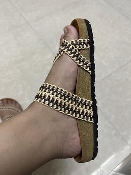 Product Review of IVY SHOES รองเท้าไบเก้น ไขว้โป้ง สายถัก  ไซส์ 35 - 40 พื้นนุ่ม ความหนาของส้น 2.5 เซนติเมตร รองเท้าแตะ รองเท้าผู้หญิง from ** N**y ** 2