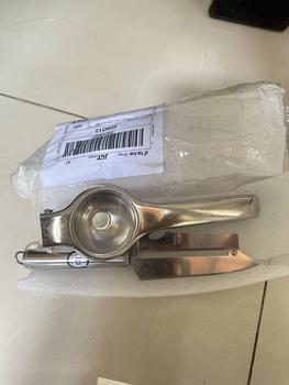 Product Review of Dụng cụ vắt chanh, tắc inox Bam House kích thước lớn cao cấp VC02 from P**n L** T**h 0
