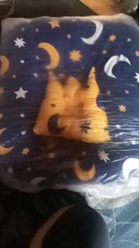 Product Review of SOFA BAYI/SOFA BAYI MURAH/TEMPAT TIDUR BAYI alas empuk newborn  bantal from T**z A**f 0
