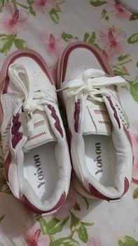 Product Review of YOIVON - Free Box Lucas Sepatu Sneakers Wanita Kualitas Premium from c**8 0