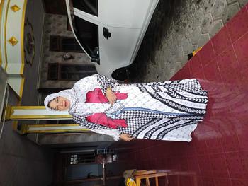 Product Review of Jeine Series (free scarf) silk digital printing Sutra by La palamba Gamis Karet Muslim Satin Pesta Dress from l**h 0