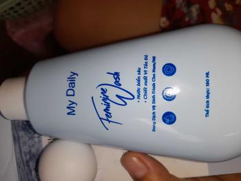 Product Review of DUNG DỊCH VỆ SINH HỖ TRỢ LÀM SẠCH HƯƠNG THƠM NGỌT NGÀO Nữ Women from N**n T** T**c N**n 1