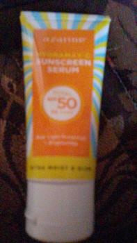 Product Review of [Twin Pack] Azarine Hydramax-C Sunscreen Serum SPF50 PA++++ 40ml Acid Hyaluronic Facial  Berminyak  Wajah  Sunblock from I**? 1