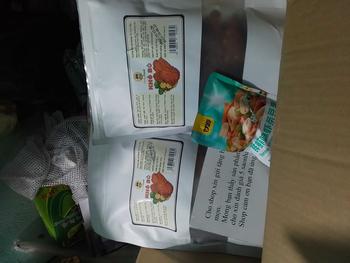 Product Review of Khô Bò Củ Chi Cô Ba Tasty - Bò miếng mềm - Hộp giấy 500g/1kg - SP065 from ❔** 3