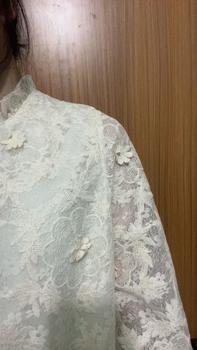 Product Review of Áo sơ mi ren hoa thêu nổi chất vải mềm 2 lớp cổ viền ren xinh By Halinh M2602 from M**m 2