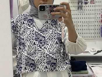 Product Review of Sunny Vest / Vest batik wanita / vest wanita / rompi wanita from å**å 1