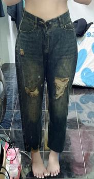 Product Review of YURI JEANS - (Vải QCCao Cấp) Quần Jeans Baggy Màu Dơ Bụi Rách Gối Chất Mền Mịn Dài94cm Nữ Pants from N**6 2