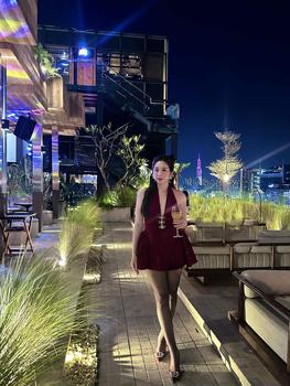 Product Review of Váy thiết kế nữ - Váy cổ yếm xoè hở lưng sexy 3 màu (HD526) from S**i K**s 1
