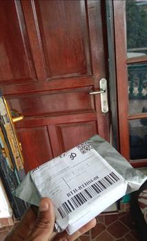 Product Review of April Gallery - Paket 3 Gelang Tridatu Mantra Panca Rose Cinta Perempuan Laki-laki Batu Aksesoris Benang Putih Bracelet from M**a D**n N**a 0