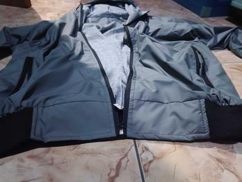 Product Review of EVERFUSE Jaket Bomber Semi korea waterproof tahan air (FREE STIKER/GANTUNGAN Kantong Katun Zipper Pria from D**7 1