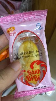 Product Review of Bánh BiBi Tân Huê Viên (hộp 20bánh) (vị trứng dứa, ít ngọt) (hộp quai xách sang trọng) from T**🌻 0