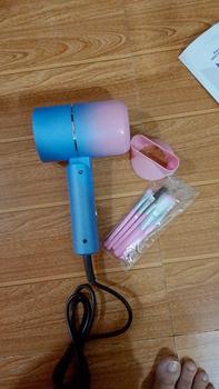 Product Review of Máy Sấy Tóc 2 Chiều ZLIFE, Tạo Kiểu Tóc Chuyên Nghiệp, Chính Hãng ZLIFE - 2600, Công Suất Lớn, Gấp Gọn - Mang Theo Du Lịch from T**h N**n 0