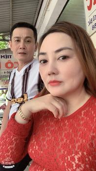 Product Review of Áo ôm dáng tay dài cổ tròn cao QC . from H**g P**g 8** 0
