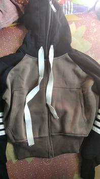 Product Review of ÁO KHOÁC NỈ MỎNG RAP LANG,VIỀN TAY SỌC NGANG,3 TÚI from K**️ 0
