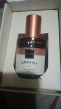 Product Review of Scarlett Whitening Eau De Parfum Sweet Memories | Dreamy Parfum Scarlett Perfume Wangi from m**i 2