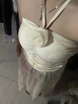 Product Review of Sét Váy Maxi Áo Cúp Nguc Dây Yếm Gắn Hoa + Chân Váy Xoè Dáng Dài 2 Lớp from Á** T**t 🍀** 0