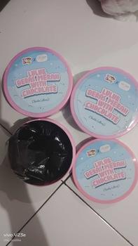 Product Review of [KRISSITI} BUNDLING 3 PCS LULUR BEDDA LOTTONG PENCERAH BADAN & WAJAH CHINGU BY KIYOWO from C**a 0