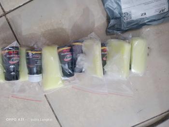 Product Review of PENGHITAM BODY KASAR MOTOR PERMANEN ORIGINAL BELI 2 GRATIS 1 Car from D**S 1