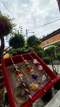 Product Review of April Gallery - Paket 3 Gelang Tridatu Mantra Panca Rose Cinta Perempuan Laki-laki Batu Aksesoris Benang Putih Bracelet from K**i 2