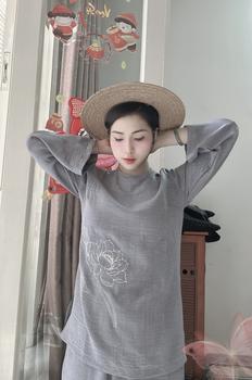 Product Review of Trang Phục Hà Hoa Mandala Thêu Sen - Sản Phẩm Thời Trang Độc Đáo from L**h 0