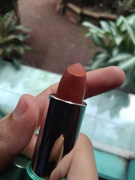 Product Review of Wardah Exclusive Moist Lipstick - Warna Intense dengan Natural Moist dan Glossy Finish - Dilengkapi Vitamin E yang Melembabkan Bibir - Tekstur Halus from a**a 2