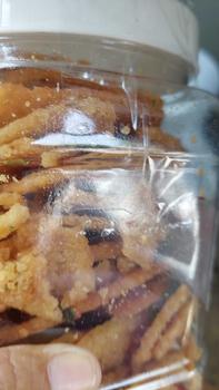 Product Review of Cơm Cháy Mắm Hành 500g thơm ngon Thức Ăn from h**3 0