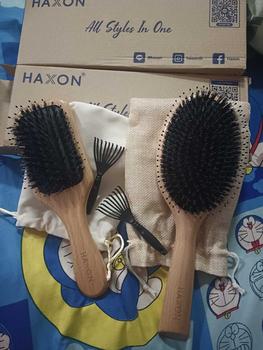 Product Review of Haxon Boar-Bristle Hair Brush หวีขนหมูป่า ช่วยให้ผมเงางาม แก้ผมพันกัน นวดหนังศีรษะ from N**h s**a s**p 2