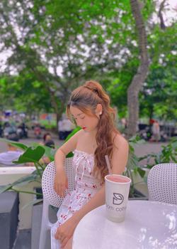 Product Review of Set đồ nữ đẹp áo cúp ngực mix chân váy tầng hoa nhí cup Women Top Voi Sen from K**o ** 1