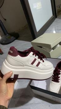 Product Review of Giày thể thao, sneaker nữ đế cao 4 phân phối sọc đế bánh mì, chất da PU phong cách năng động dễ phối đồ from T**h n**c t**h 0