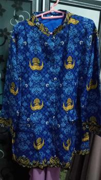 Product Review of BAJU BATIK KORPRI PRIA DAN WANITA PAKAI FURING from R**a 0