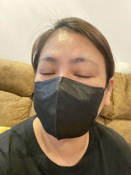 Product Review of Japan 3D Mask หน้ากากอนามัยญี่ปุ่น​ แมส​ งานดีมีคุณภาพ พร้อมส่งทันที​ from P**m 🥰** 1