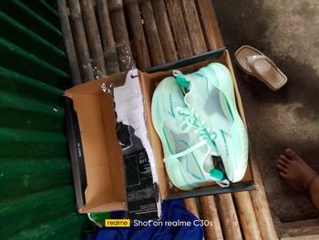Product Review of EPSHOME New Fashion Rubber Korean Basketball Shoes For Men Sports Sneakers non-slip sports men's shoes from k**️ 0