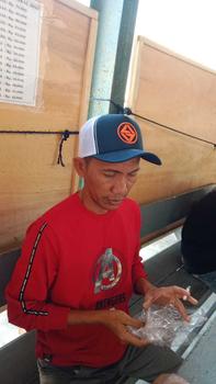 Product Review of Topi Jaring Distro Pria Trucker Hat Original Linkswear from ** 0