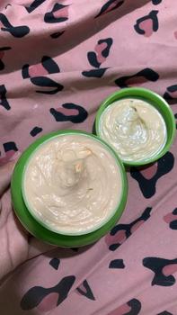 Product Review of Kem Body Dưỡng . ĐƯỜNG TRANG (ĐT) trắng da . cấp ẩm . Chất kem cải tiến mới . trọng lượng 150g from 🎀**g Q**h ** T**🎀 0