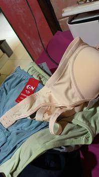 Product Review of Bh Bra Scalen 2808 Licin Pakai Busa Tanpa Kawat Cup Kecil 34/40 from w**1 0